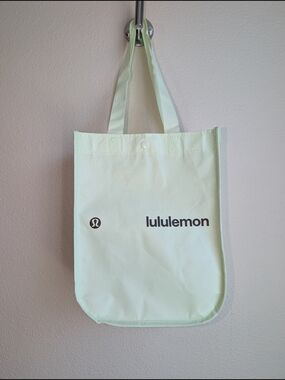 lululemon Reusable Tote